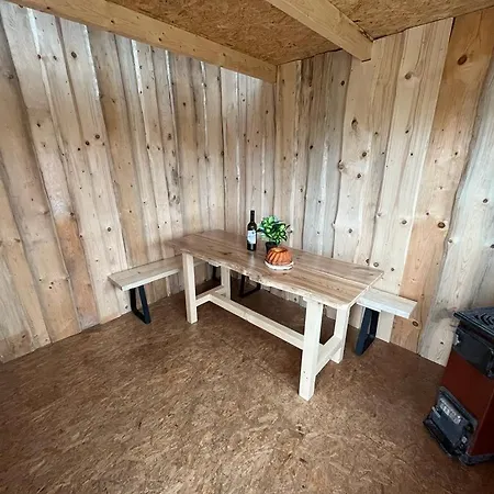 Bouda Orlí Hnízdo Kemp Nemcovice